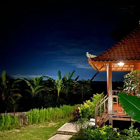 Sunset Hill Lembongan