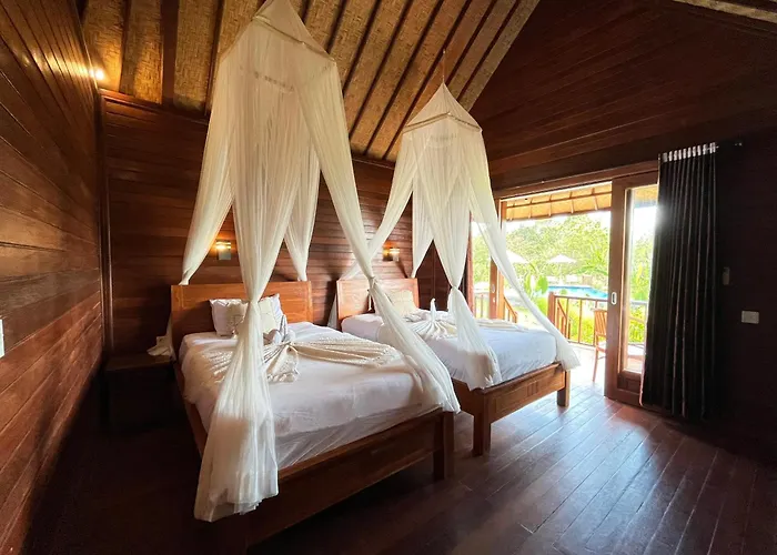 Sunset Hill Hotel Nusa Lembongan