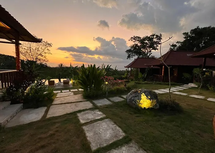 Sunset Hill Hotel