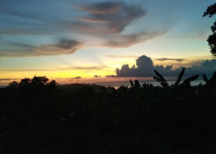 Sunset Hill Hotel Nusa Lembongan